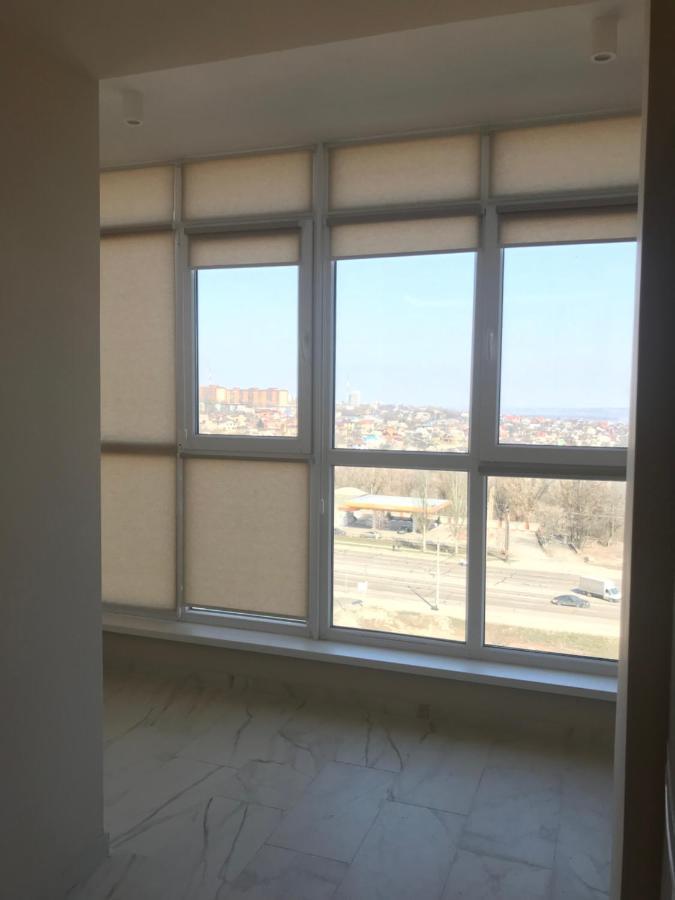 Ferienwohnung Просторная Однокомнатная Жк Счастливый Dnipro Exterior foto