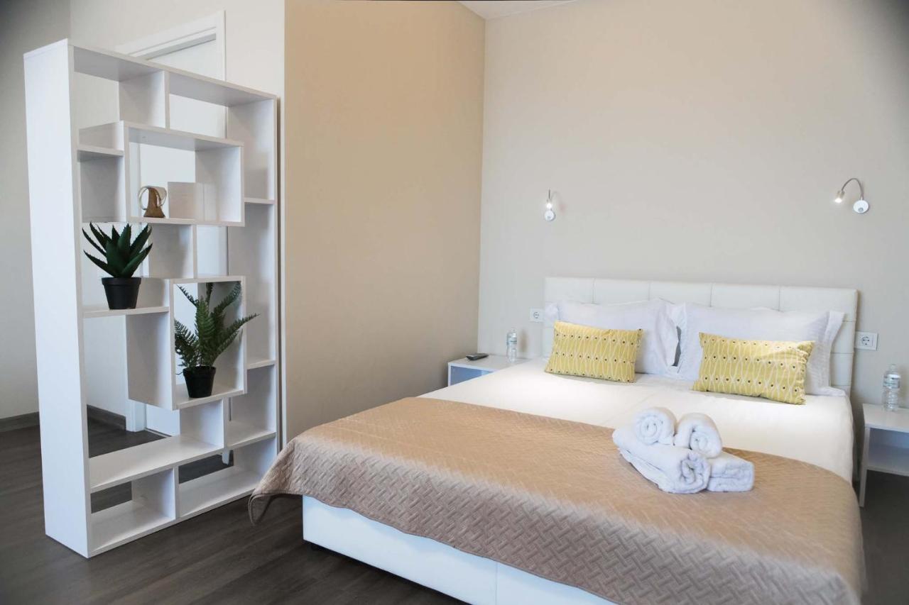 Ferienwohnung Просторная Однокомнатная Жк Счастливый Dnipro Exterior foto