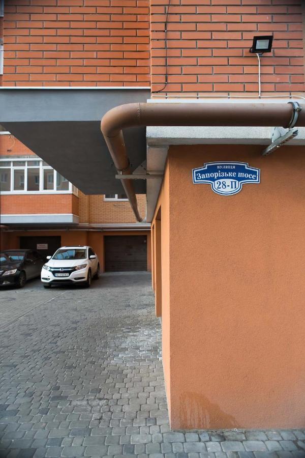 Ferienwohnung Просторная Однокомнатная Жк Счастливый Dnipro Exterior foto